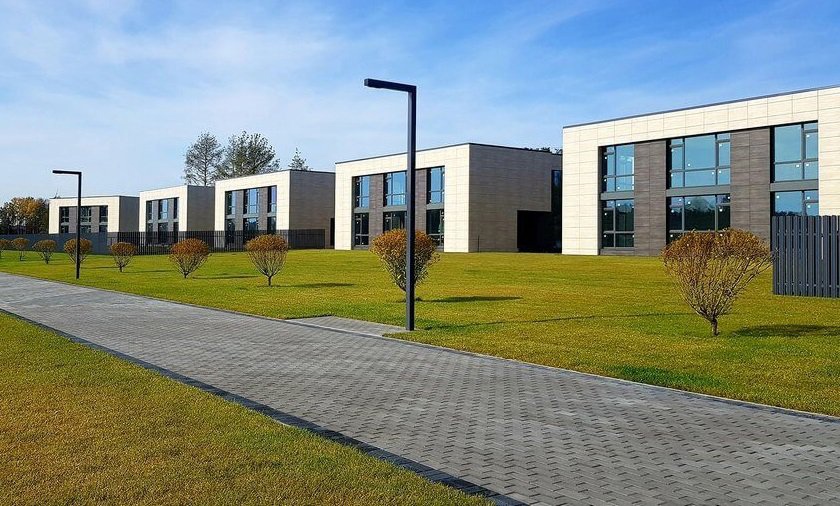 Набережная Сатиса.jpg Набережная Сатиса.jpg